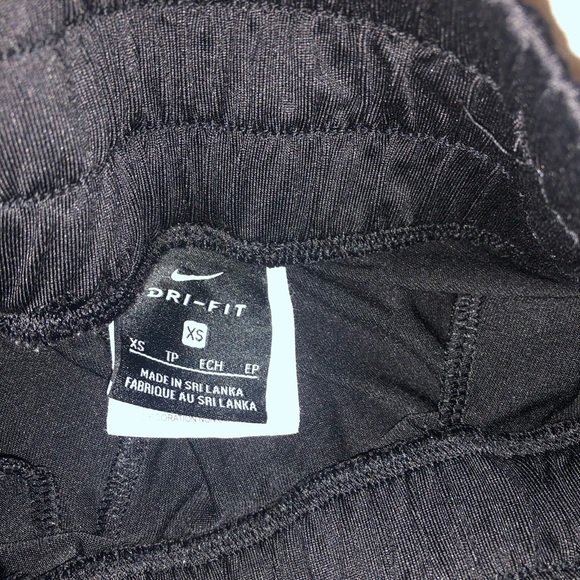 Nike Dri-Fit pants - Picture 3 of 3